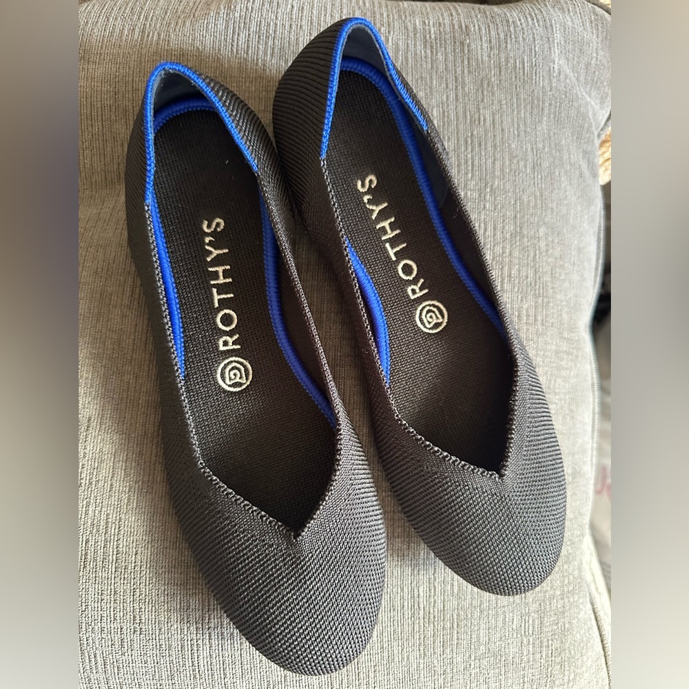 Rothy's Black and Blue Flats
